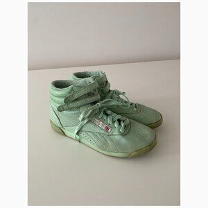 Reebok High Top Sneakers, US Size 7 1/2